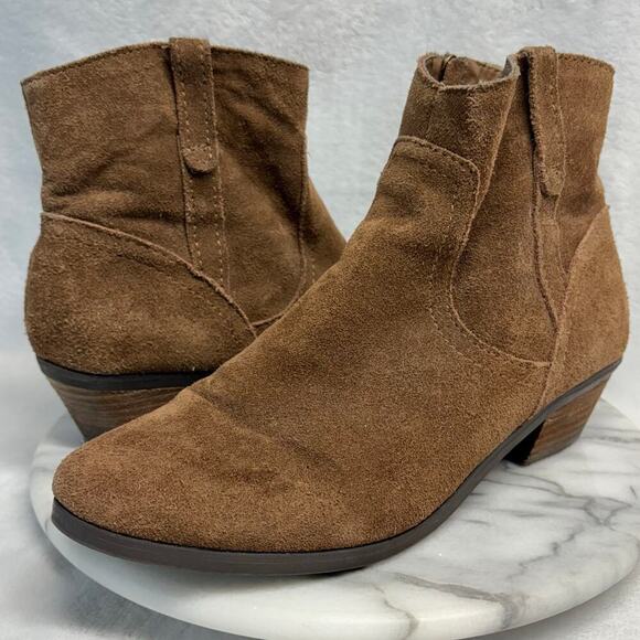 Bass Chrissy Ankle Booties‎ Woman's 9.5 Brown Suede Western Coastal Festival - Picture 1 of 13